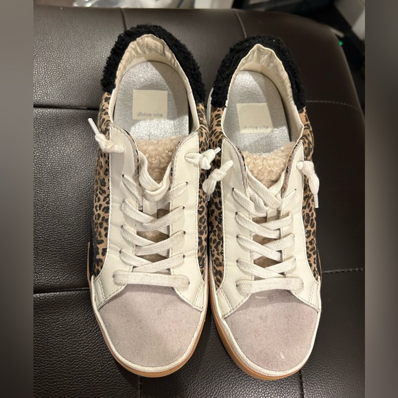 Zina Leopard Plush Sneakers - Picture 4 of 16